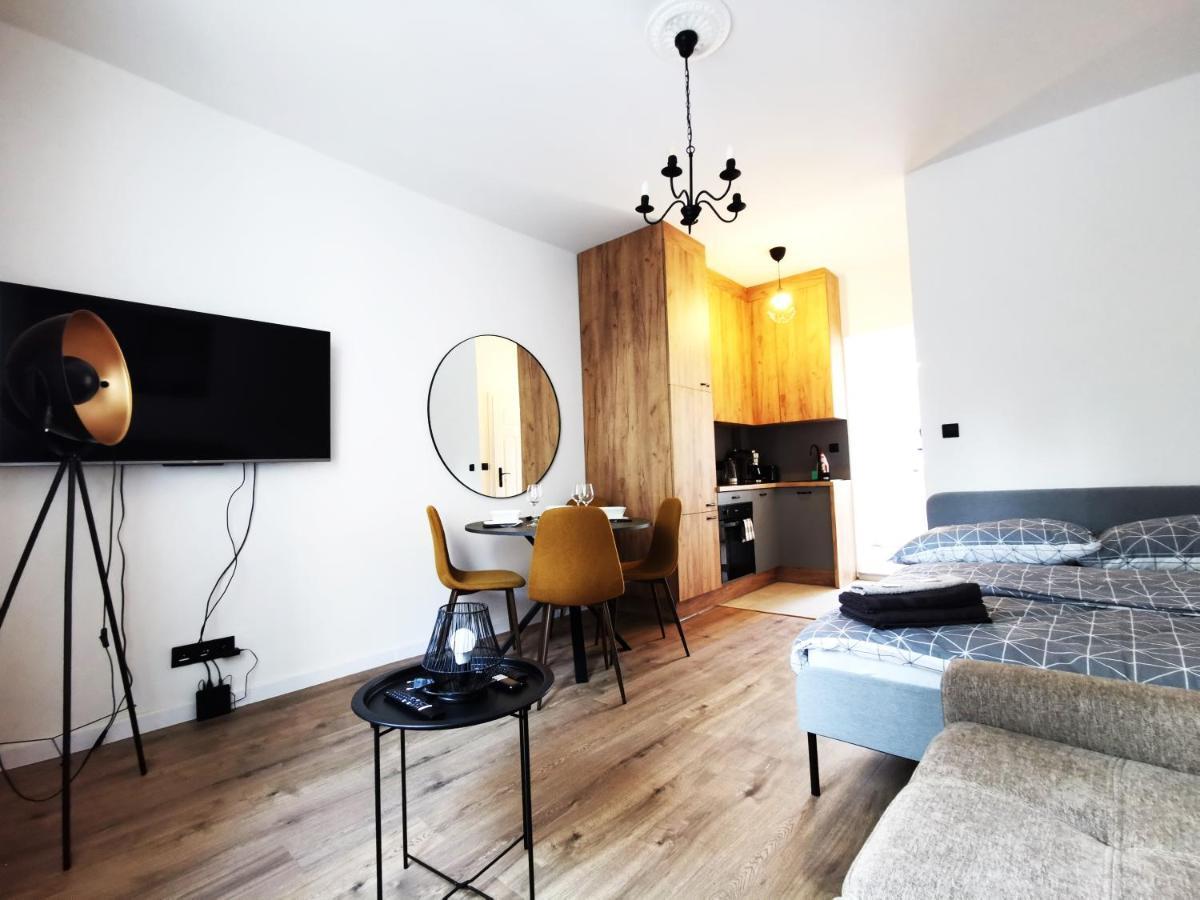 Podwale Apartment - Self Check-In 24H Breslavia Esterno foto