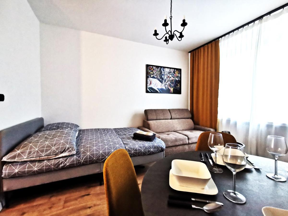 Podwale Apartment - Self Check-In 24H Breslavia Esterno foto